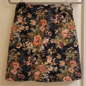 Simons Contemporaine Mini Skirt (Size 0)